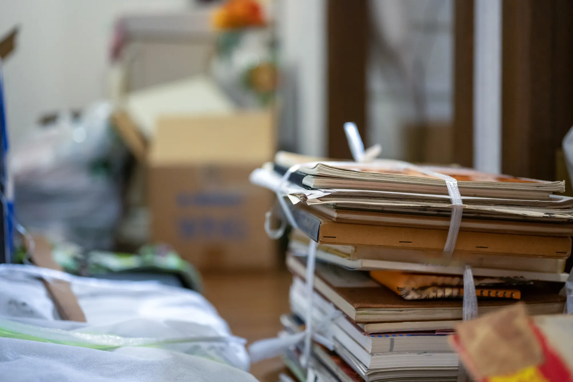 遺品整理と不用品回収の違いを比較したイメージ